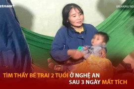 Bản tin 60s: Tìm thấy bé trai 2 tuổi ở Nghệ An sau 3 ngày mất tích 