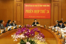 Chủ tịch nước Trương Tấn Sang, Trưởng Ban Chỉ đạo Cải cách tư pháp Trung ương chủ trì phiên họp. (Ảnh: Nguyễn Khang/TTXVN)