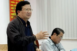 Phó Thủ tướng Trịnh Đình Dũng phát biểu chỉ đạo tại cuộc họp. (Ảnh: Kim Há/TTXVN)