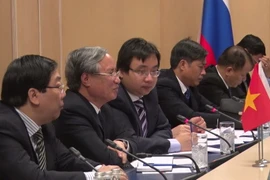 Đoàn đại biểu Đảng Cộng sản Việt Nam do ông Trần Quốc Vượng dẫn đầu. (Ảnh: Dương Trí/TTXVN)