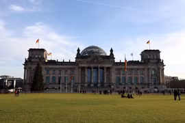 Tòa nhà Quốc hội Liên bang Đức tại thủ đô Berlin. (Ảnh: Phạm Văn Thắng/Vietnam+)