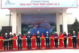 Lễ cắt băng khánh thành Nhà máy thủy điện Sông Lô 4. (Ảnh: Minh Tâm/TTXVN)