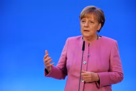 Thủ tướng Đức Angela Merkel (ảnh) ủng hộ việc áp dụng các luật nghiêm ngặt hơn nhằm trục xuất những người tị nạn phạm pháp tại nước này.(Ảnh: AFP/TTXVN)