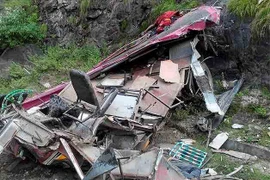 Một vụ tai nạn xe buýt ở Ấn Độ. (Nguồn: indiatvnews.com)