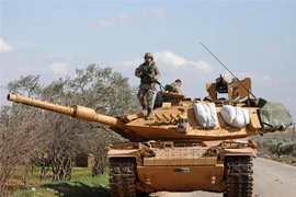 Binh sỹ Thổ Nhĩ Kỳ được triển khai tại thành phố Idlib, Syria. (Ảnh: AFP/TTXVN)