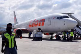 Máy bay Boeing 737-800 của hãng hàng không Lion Air tại sân bay Mutiara Sis Al Jufri ở Palu, Indonesia, ngày 10/10/2018. (Ảnh: AFP/TTXVN)
