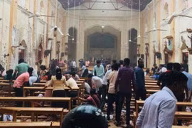 Hiện trường đổ nát sau vụ nổ tại một nhà thờ ở Kochchikade, thủ đô Colombo, Sri Lanka ngày 21/4. (Ảnh: India Today/TTXVN)