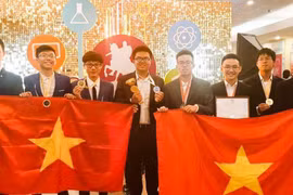 Đoàn Việt Nam đạt thành tích ấn tượng với 3 huy chương vàng, 3 huy chương bạc, 2 huy chương đồng. (Ảnh: TTXVN phát)