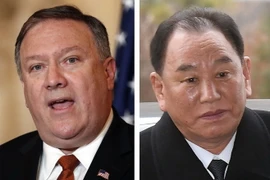 Ngoại trưởng Mỹ Mike Pompeo (trái) đại dẫn đầu phái đoàn Mỹ và Phó Chủ tịch Ủy ban Trung ương đảng Lao động Triều Tiên Kim Yong-chol (phải) dẫn đầu phái đoàn Triều Tiên tham gia cuộc đàm phán cấp cao về công tác chuẩn bị cho cuộc gặp thượng đỉnh Mỹ-Triều.
