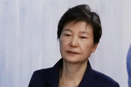 Cựu Tổng thống Hàn Quốc Park Geun-hye tới tòa án ở Seoul, Hàn Quốc. (Nguồn: Yonhap/TTXVN) 