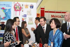 Doanh nghiệp và người tiêu dùng Mexico quan tâm đến hàng Việt