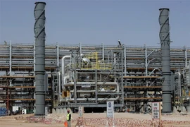 Một cơ sở lọc dầu tại Al-Khurais, Saudi Arabia. (Nguồn: AFP/TTXVN) 