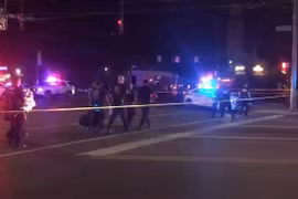Cảnh sát phong tỏa hiện trường vụ xả súng ở Dayton, bang Ohio sáng 4/8/2019. (Nguồn: AFP/TTXVN) 