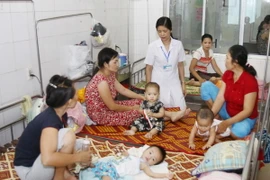 Trên 160 trẻ mẫu giáo nhập viện do ngộ độc thức ăn 