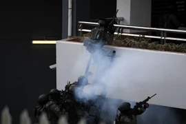 Cảnh sát Malaysia tham gia diễn tập an ninh chuẩn bị cho Sea Games tại Kuala Lumpur ngày 25/5. (Nguồn: AFP/TTXVN)