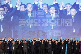 Các cựu nghị sỹ đảng Saenuri cầm quyền thành lập chính đảng mới. (Nguồn: Yonhap/TTXVN)