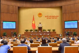 Quốc hội biểu quyết thông qua toàn văn Nghị quyết phê chuẩn Hiệp định Đối tác Toàn diện và Tiến bộ xuyên Thái Bình Dương (CPTPP) cùng các văn kiện liên quan với số đại biểu tán thành 469/469 tham gia biểu quyết. (Ảnh: Phương Hoa/TTXVN) 