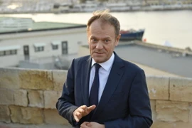 Chủ tịch Hội đồng châu Âu Donald Tusk phát biểu với báo giới tại Valletta, Malta ngày 2/2. (Nguồn: AFP/TTXVN)