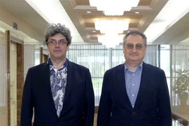 Thứ trưởng Ngoại giao Nga Igor Morgulov (phải) trong chuyến thăm tới Bình Nhưỡng ngày 18/7. (Nguồn: YONHAP/TTXVN)