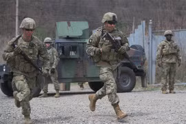 Binh sỹ Mỹ tham gia cuộc tập trận chung Mỹ-Hàn tại Pocheon, Hàn Quốc, ngày 16/4/2019. (Nguồn: AFP/TTXVN) 