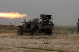 Liên minh quốc tế lần đầu tiên không kích Tikrit chống IS