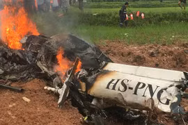 Hiện trường vụ rơi trực thăng. (Nguồn: bangkokpost.com)