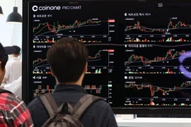 Bảng điện tử thông báo tỉ giá đồng tiền ảo tại một sàn giao dịch ở Seoul, Hàn Quốc ngày 12/9/2017. (Nguồn: Yonhap/TTXVN)