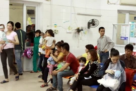 Hà Nội triển khai biện pháp khẩn khống chế bệnh sởi