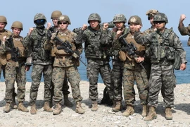 Binh sỹ Mỹ và Hàn Quốc trong cuộc tập trận chung Mỹ-Hàn tại Pohang (Hàn Quốc) ngày 3/4. (Nguồn: Yonhap/TTXVN)