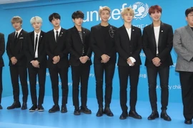 Các thành viên nhóm nhạc BTS tại lễ khởi động sáng kiến 'Love Myself' của UNICEF tại Seoul, Hàn Quốc ngày 1/11. (Nguồn: Yonhap/TTXVN)