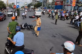 Hiện trường vụ tai nạn. (Ảnh: Huỳnh Thế Anh/TTXVN)