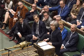 Thủ tướng Anh Theresa May phát biểu tại phiên họp Hạ viện ở thủ đô London ngày 15/1. (Nguồn: AFP/TTXVN) 