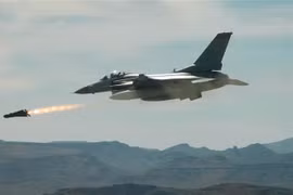Máy bay F-16. (Nguồn: AFP/TTXVN) 