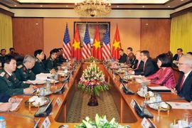 Buổi hội đàm giữa Bộ trưởng Phùng Quang Thanh và Bộ trưởng Hoa Kỳ Ashton Carter diễn ra vào đầu tháng Sáu. (Ảnh: Trọng Đức/TTXVN)