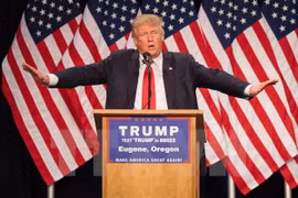 Ứng cử viên Donald Trump phát biểu trong chiến dịch vận động tranh cử ở Eugene, Oregon ngày 6/5. (Nguồn: AFP/TTXVN)