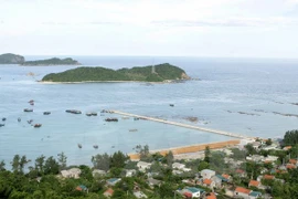 Một góc thị trấn Cô Tô. (Ảnh: Minh Quyết/TTXVN)