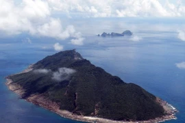 Toàn cảnh đảo Senkaku mà Bắc Kinh gọi là Điếu Ngư trên biển Hoa Đông ngày 15/9/2012. (Nguồn: AFP/TTXVN)