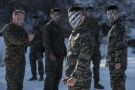 Lính thủy đánh bộ Mỹ và Hàn Quốc tham gia một cuộc tập trận. (Nguồn: EPA/TTXVN) 