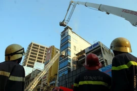 Đã khống chế được đám cháy tại tiệm massage cao tầng