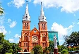 Nhà thờ Đức Bà - kiệt tác kiến trúc Pháp giữa lòng TP. HCM