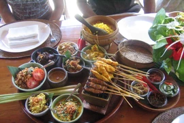 Việt Nam tham dự Hội chợ ẩm thực truyền thống ASEAN 