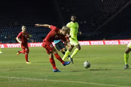 (Ảnh: Nguyên An/Vietnam+)Fox Sports Asia cho rằng Việt Nam đã bỏ lỡ quá nhiều cơ hội trong trận chung kết King's Cup. (Ảnh: Nguyên An/Vietnam+) 