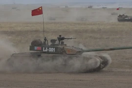 Xe tăng của quân đội Trung Quốc. (Nguồn: THX/TTXVN)