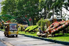 [Photo] Thành phố Hồ Chí Minh trong những ngày 'tháng Tư lịch sử'