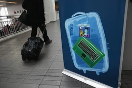 Cổng kiểm tra an ninh tại sân bay LaGuardia ở New York, Mỹ ngày 27/1/2014. (Nguồn: AFP/TTXVN)