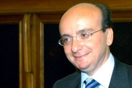 Các nghị sỹ Italy dù đi tù vẫn được quốc hội trả lương