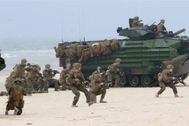 Binh sỹ tham gia cuộc tập trận BALTOPS của NATO tại Nemirseta, Litva. (Nguồn: AFP/TTXVN) 