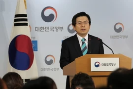 Quyền Tổng thống kiêm Thủ tướng Hàn Quốc Hwang Kyo-ahn. (Nguồn: EPA/TTXVN)