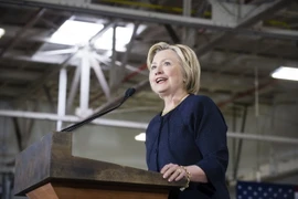 Bà Hillary Clinton phát biểu tại Cleveland, Ohio, Mỹ ngày 13/6. (Nguồn: AFP/TTXVN)
