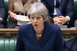 Thủ tướng Anh Theresa May phát biểu tại cuộc họp ở London ngày 9/7. (Nguồn: AFP/TTXVN)